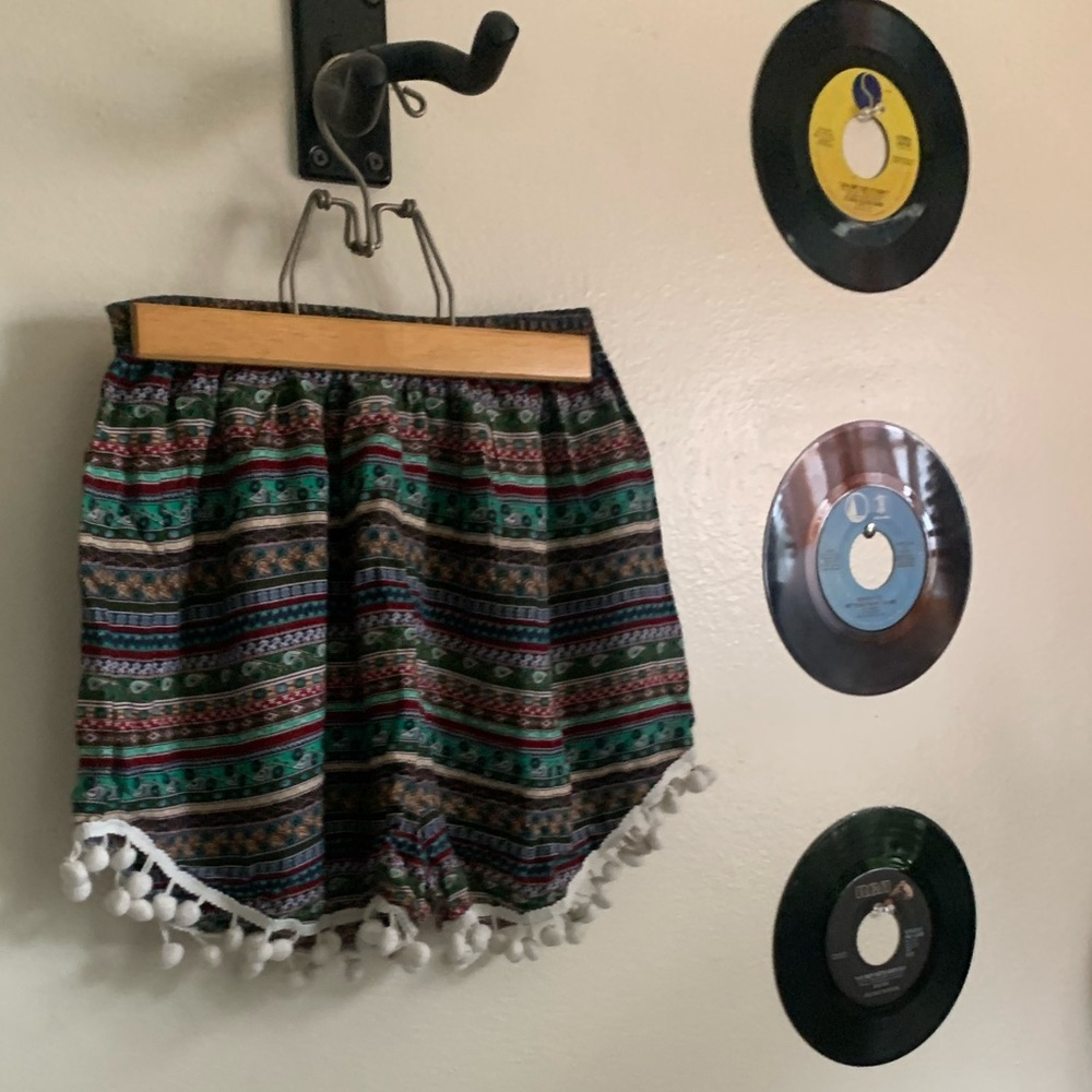 Harem shorts with tassels